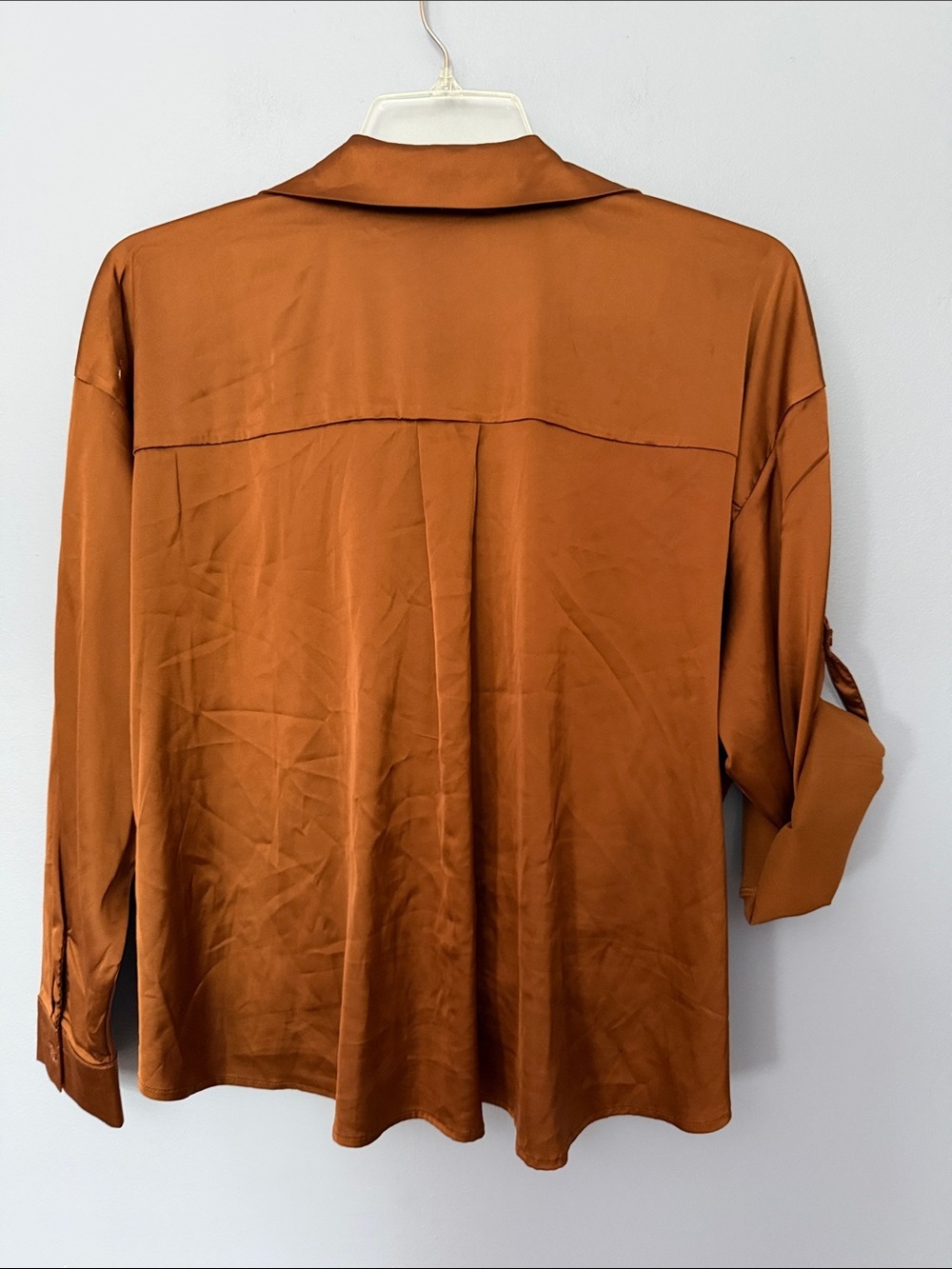 Madrag Satin Copper Blouse Women’s Size 1X Button Front Roll Tab Sleeve Top - Picture 10 of 13